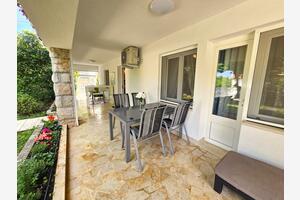 Dvosobni apartman Njivice Dvosobni apartman Njivice, Krk (A-20453-a)