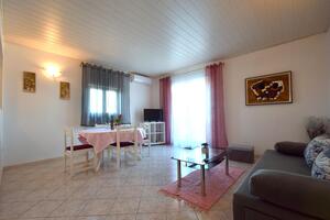 Dvoupokojový apartmán Njivice Dvoupokojový apartmán Njivice, Krk (A-20462-b)