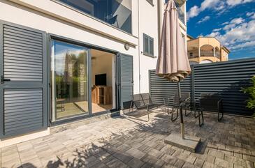 Apartmanok parkolóhellyel Malinska, Krk - 20484