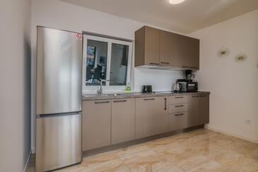 Apartamentos con parking Malinska, Krk - 20484
