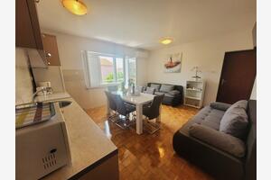 Studio Appartement Omisalj, Krk (AS-20485-a)