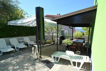 Apartments with parking space Njivice, Krk - 20486 Adriatic.hr