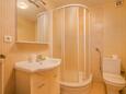Koupelna Njivice, Koupelna v ubytování typu apartment, WiFi.