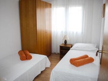 Apartments by the sea Mastrinka, Čiovo - 2049