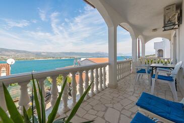 Apartments with parking space Mastrinka, Čiovo - 2050