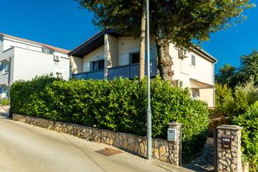 Apartmanok parkolóhellyel Njivice, Krk - 20504 Adriatic.hr