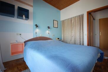 Ferienwohnungen mit Parkplatz Vantacici, Krk - 20507