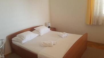 Apartamentos con parking Stobrec, Split - 20510