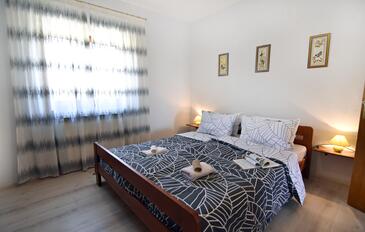 Ferienwohnungen mit Parkplatz Basanija, Umag - 20522