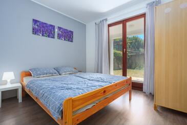 Tweekamerappartement Njivice, Krk (A-20542-a)