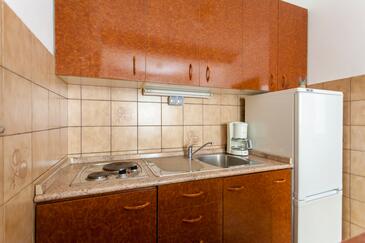 Lejlighedens parkeringsplads Njivice (Krk) - 20548