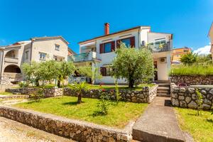 Leiligheter med parkering Njivice, Krk - 20548