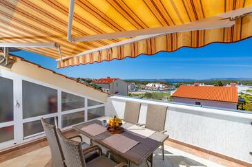 Apartmanok parkolóhellyel Punat, Krk - 20553