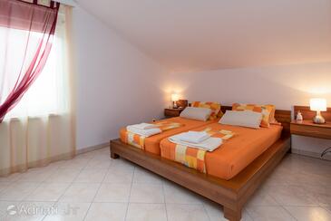 Apartmaji s parkingom Klenovica, Novi Vinodolski - 20556