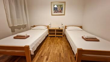 Apartments by the sea Kaštel Novi, Kaštela - 20607