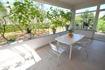 Apartamenty z parkingiem Krk - 20615