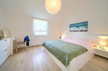 Apartmanok parkolóhellyel Vantacici, Krk - 20620