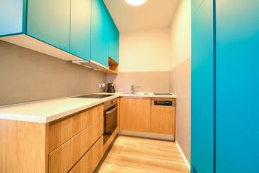 Ferienwohnungen mit Parkplatz Omisalj, Krk - 20622