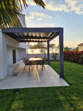 Apartmanok a tenger mellett Vantacici, Krk - 20630