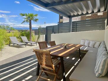 Apartments by the sea Vantačići, Krk - 20630