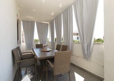 Trosoben apartma Fažana (A-20637-b(