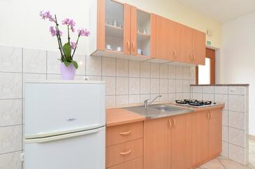 Ferienwohnungen mit Parkplatz Valbandon, Fazana - 20648