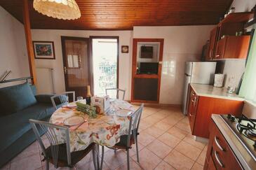1-Zimmer-Ferienwohnung Vantacici, Krk (A-20659-a)