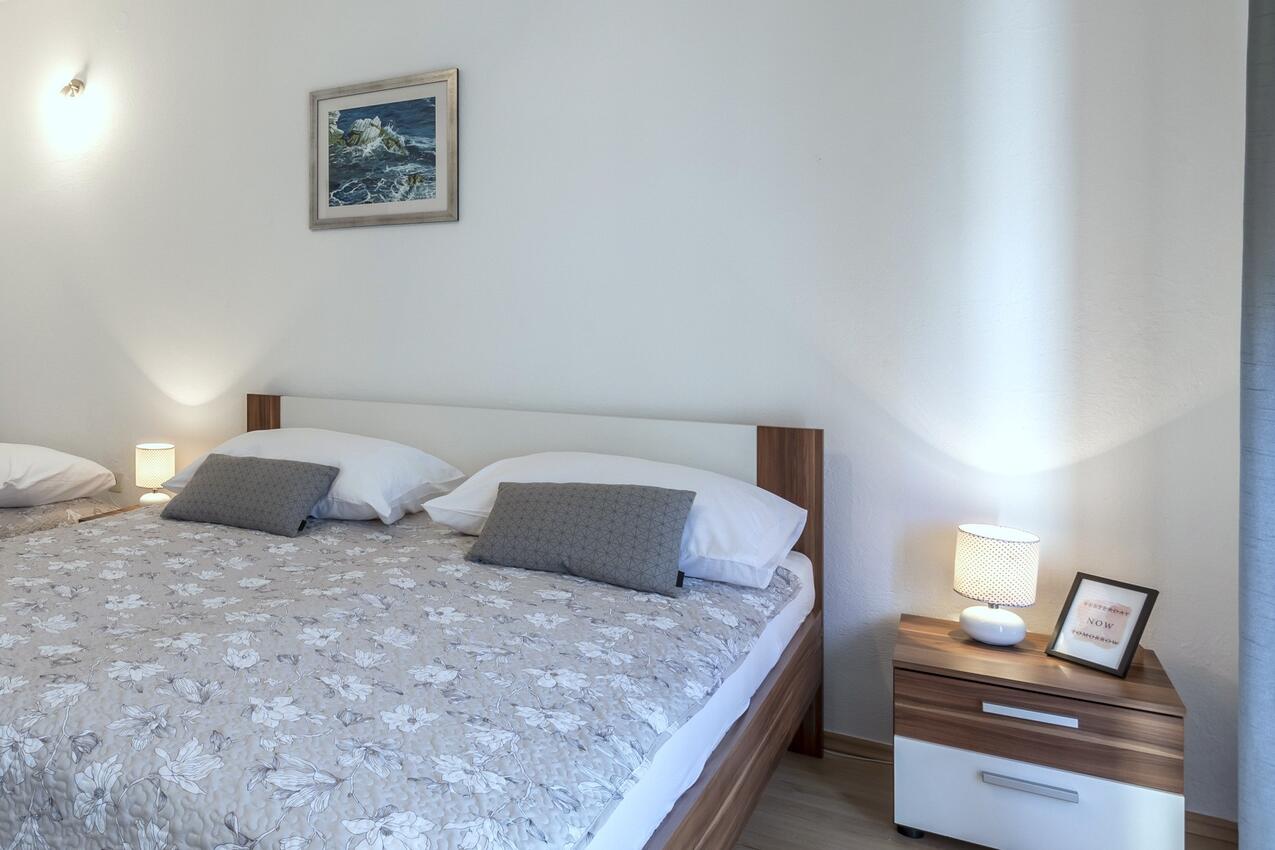 Appartamenti con parcheggio Kastel Stafilic, Castelli - Kaštela - 20662