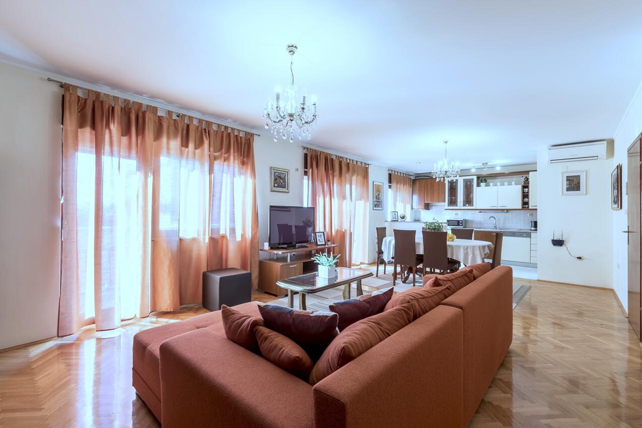 Appartamenti con parcheggio Kastel Stafilic, Castelli - Kaštela - 20662
