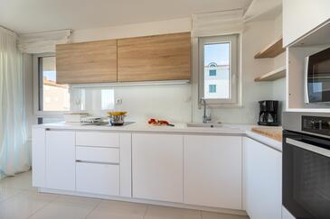 Apartmanok parkolóhellyel Vantacici, Krk - 20665