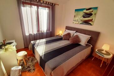 Apartmani s parkingom Pula - 20673