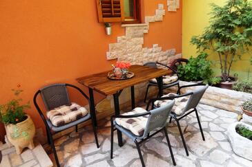 Apartmani s parkingom Pula - 20673