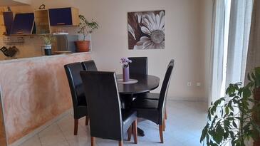 Apartmaji s parkingom Pula - 20673