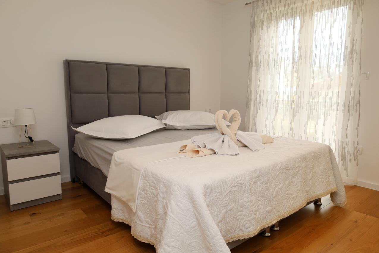 Apartamentos con parking Podstrana, Split - 20678