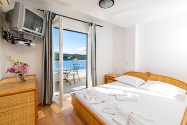 Room Cove Pokrivenik, Hvar (S-2069-i(