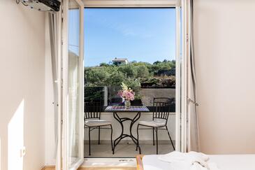 Rooms by the sea Cove Pokrivenik, Hvar - 2069