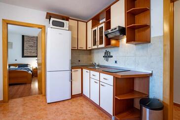 Apartmaji za družine z otroki Lopar, Rab - 20692