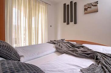 Apartments for families with children Lopar, Rab - 20692