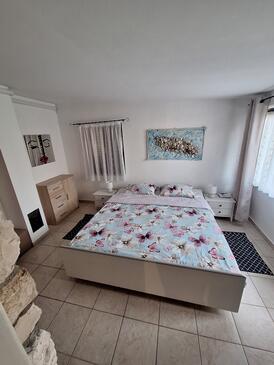 Ferienwohnungen mit Parkplatz Stinjan, Pula - 20693