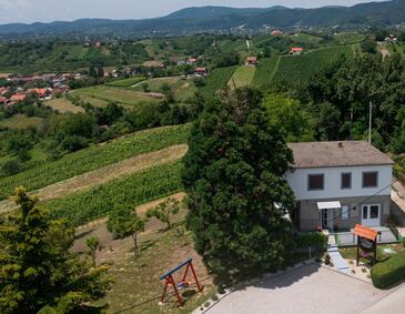 Kuća za obitelj s jacuzzijem Jastrebarsko, Prigorje - 20705 Adriatic.hr