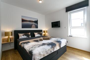 Apartmanok parkolóhellyel Vantacici, Krk - 20707