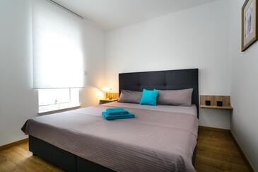 Appartementen met parkeerplaats Vantacici, Krk - 20707