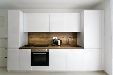 Appartementen met parkeerplaats Vantacici, Krk - 20707