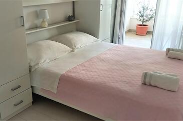 Apartments with parking space Promajna, Makarska - 20710