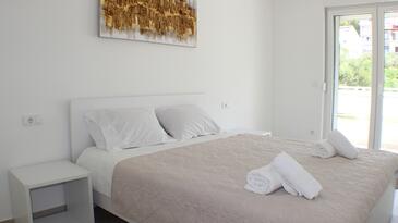 Appartamenti con parcheggio Promajna, Macarsca - Makarska - 20710