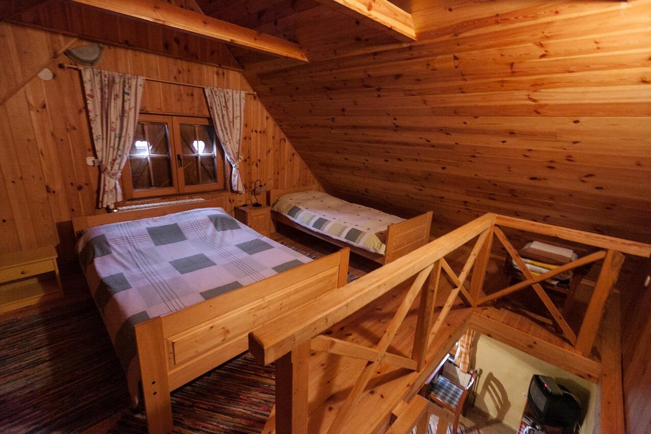 Apartments with swimming pool Jasenak, Gorski kotar - 20718