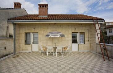 Apartament cu patru camere Crikvenica (A-20724-a)