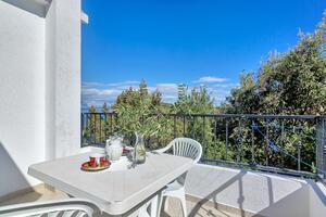 Dvoupokojový apartmán Zátoka Pokrivenik, Hvar (A-2073-b)