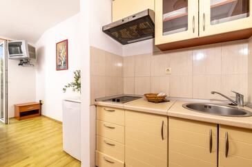 Apartments by the sea Cove Pokrivenik, Hvar - 2073