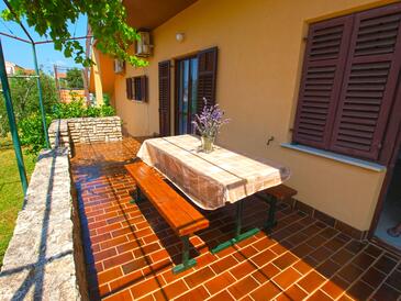 Dvoupokojový apartmán Peroj, Fažana (A-20731-a(
